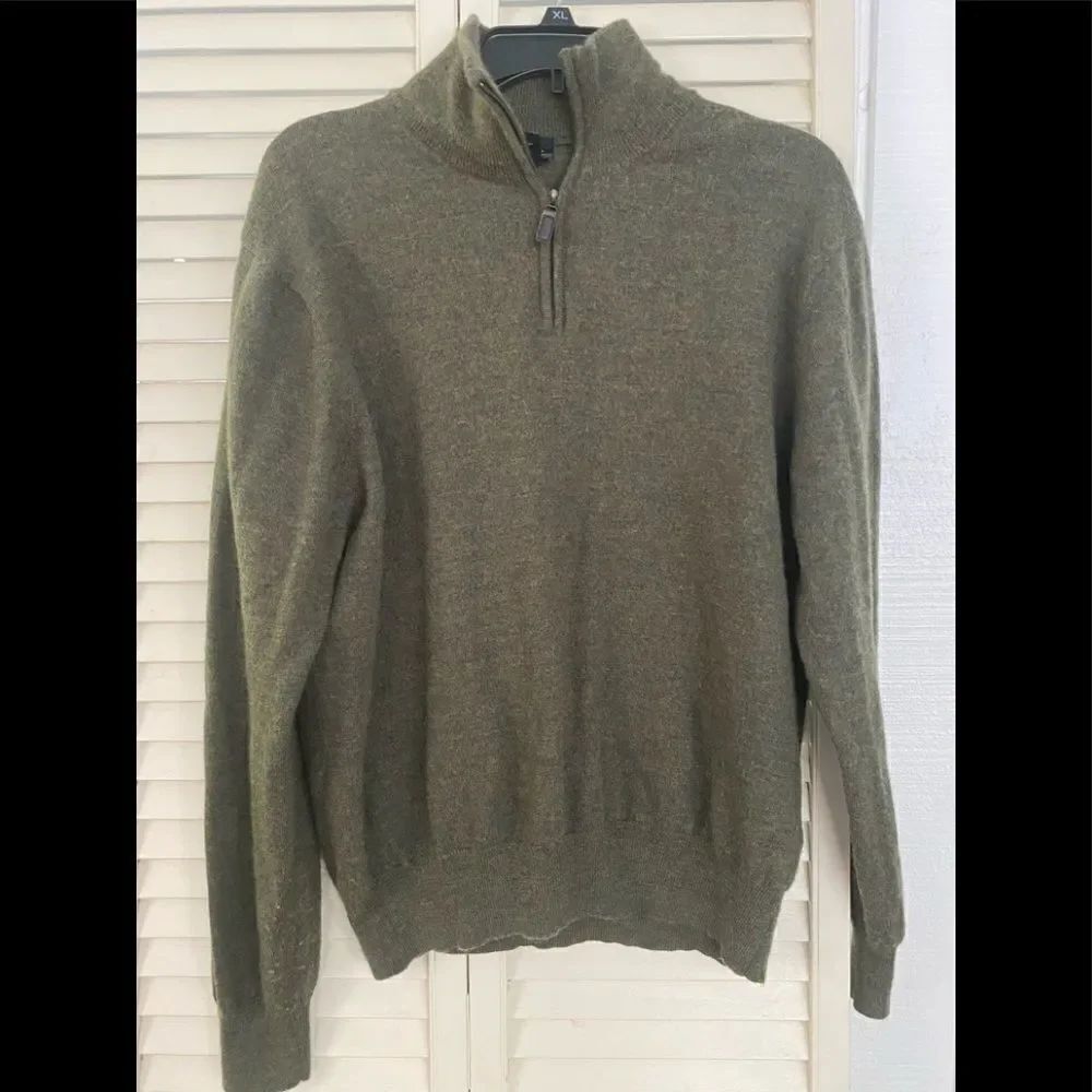 jos a bank.wool 1/4 zipper sweater